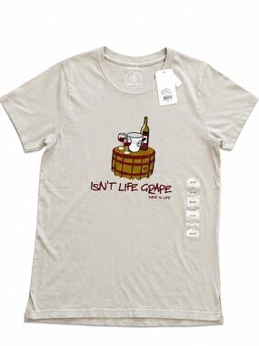 “Life is Grape” Wine is Life Graphic graphic tee- small